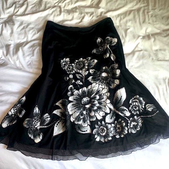 Vintage “Basil & Maude” floral beaded maxi skirt - Picture 1 of 6